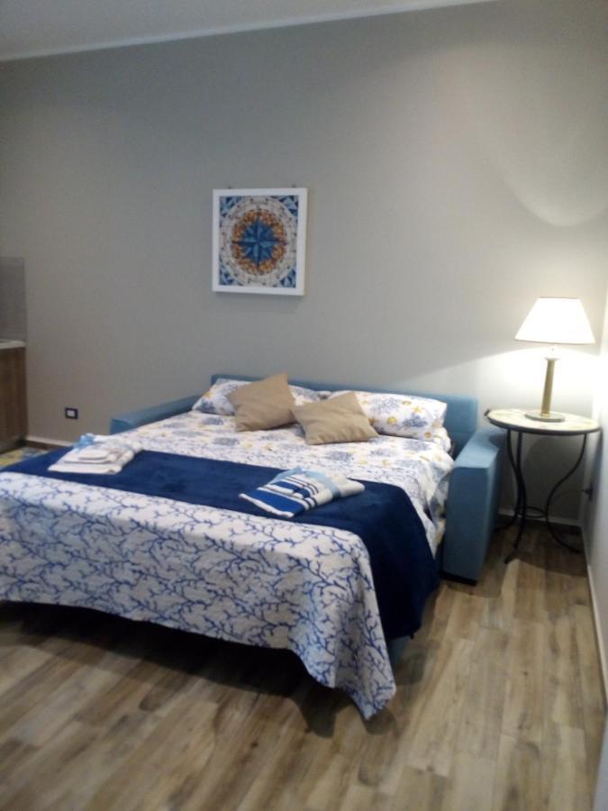 Case Vacanza Le Casette Santo Stefano di Camastra Ngoại thất bức ảnh